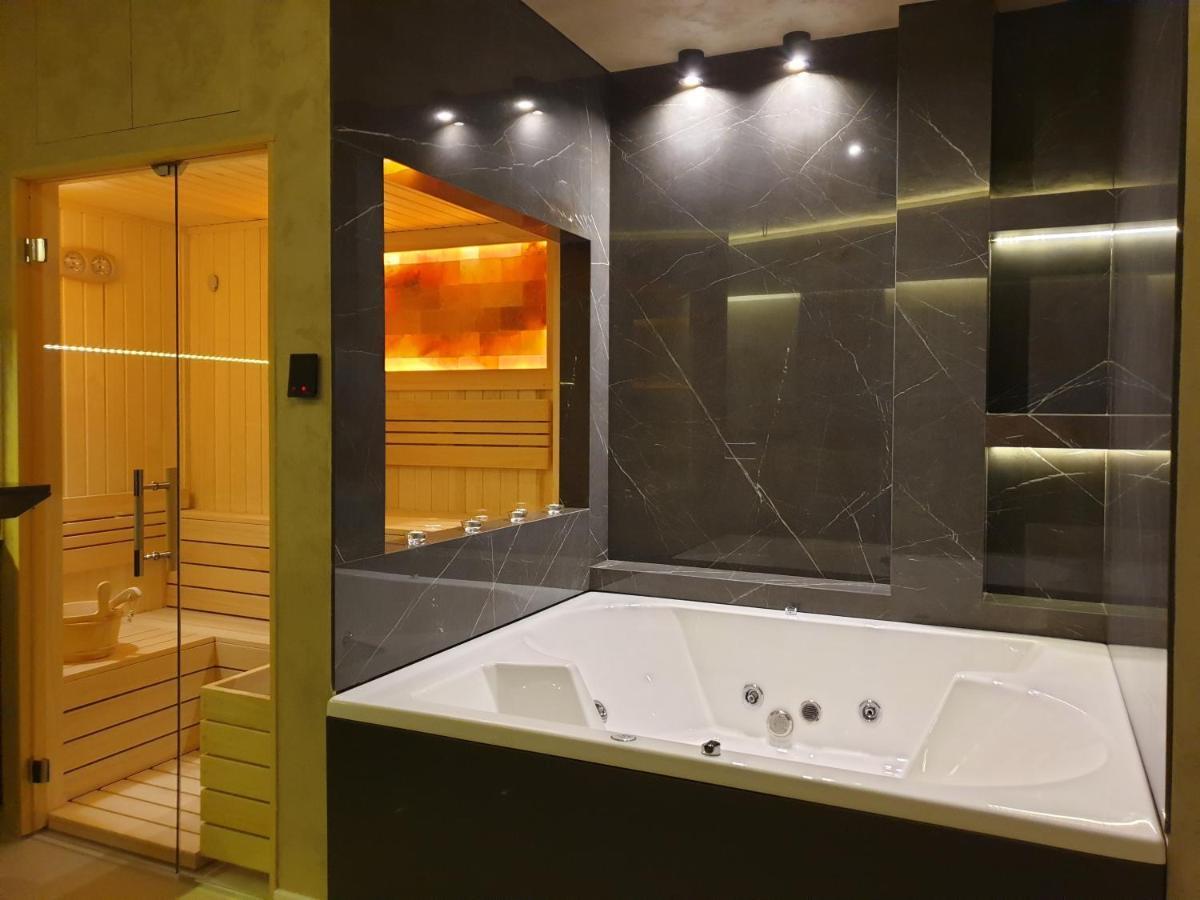 Luxury Spa Suite เบลเกรด ภายนอก รูปภาพ