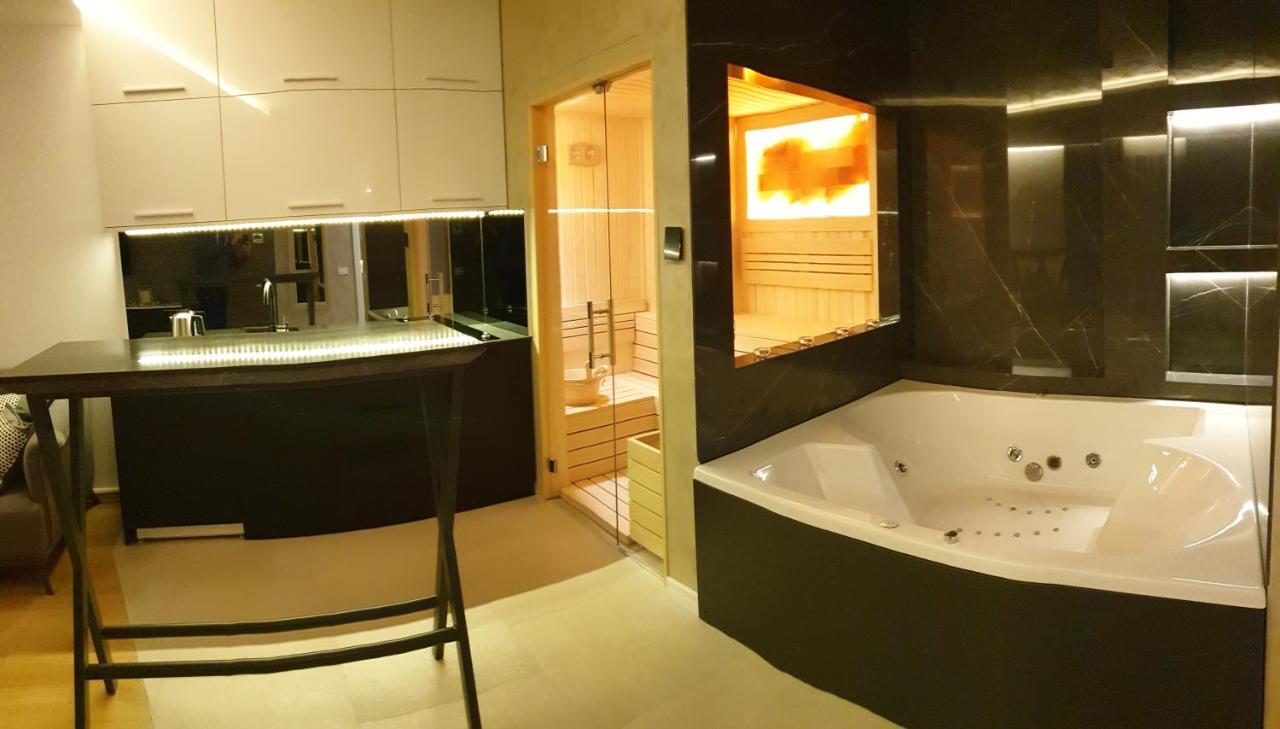 Luxury Spa Suite เบลเกรด ภายนอก รูปภาพ
